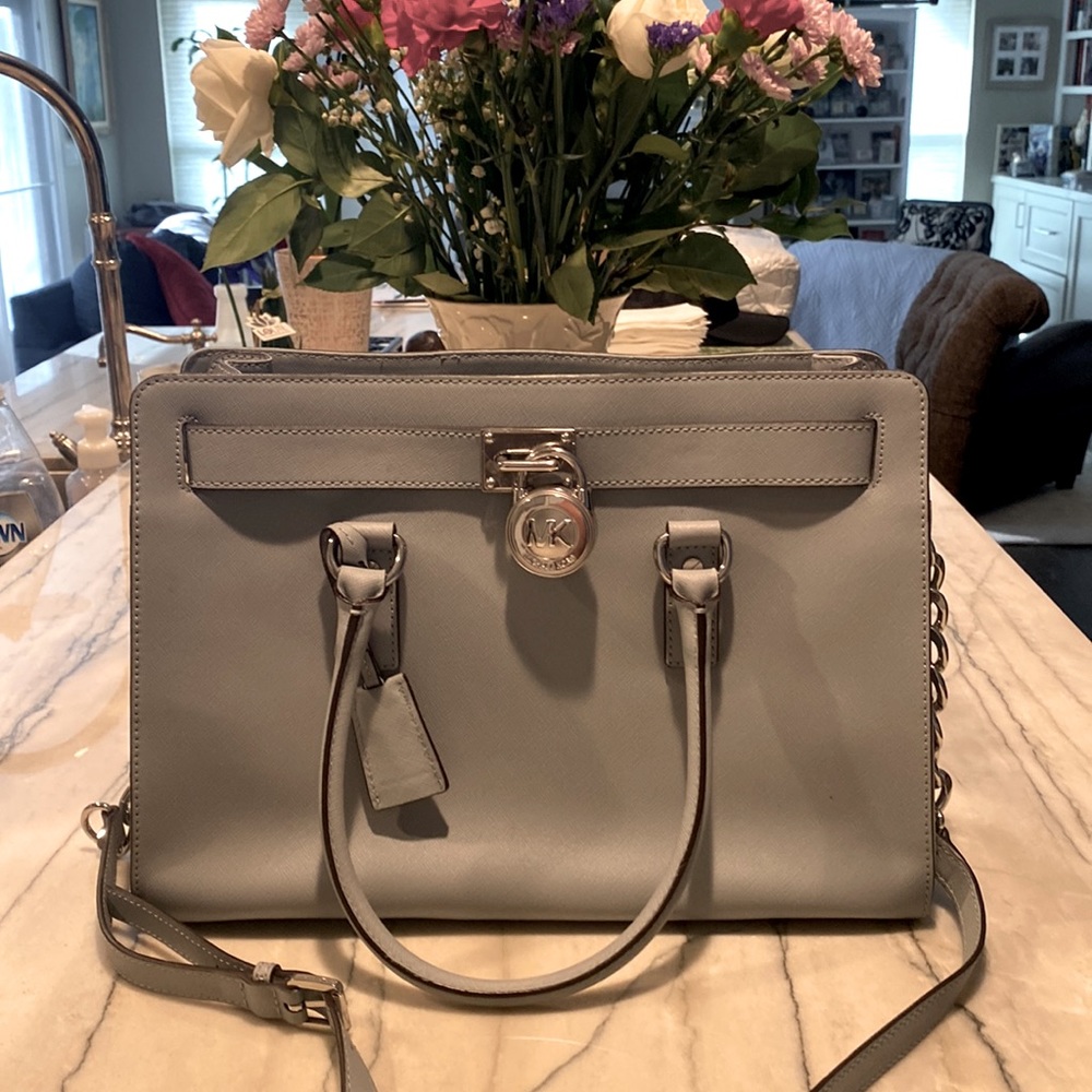 Michael Kors Blue Purse with straps with part chain and leather strap